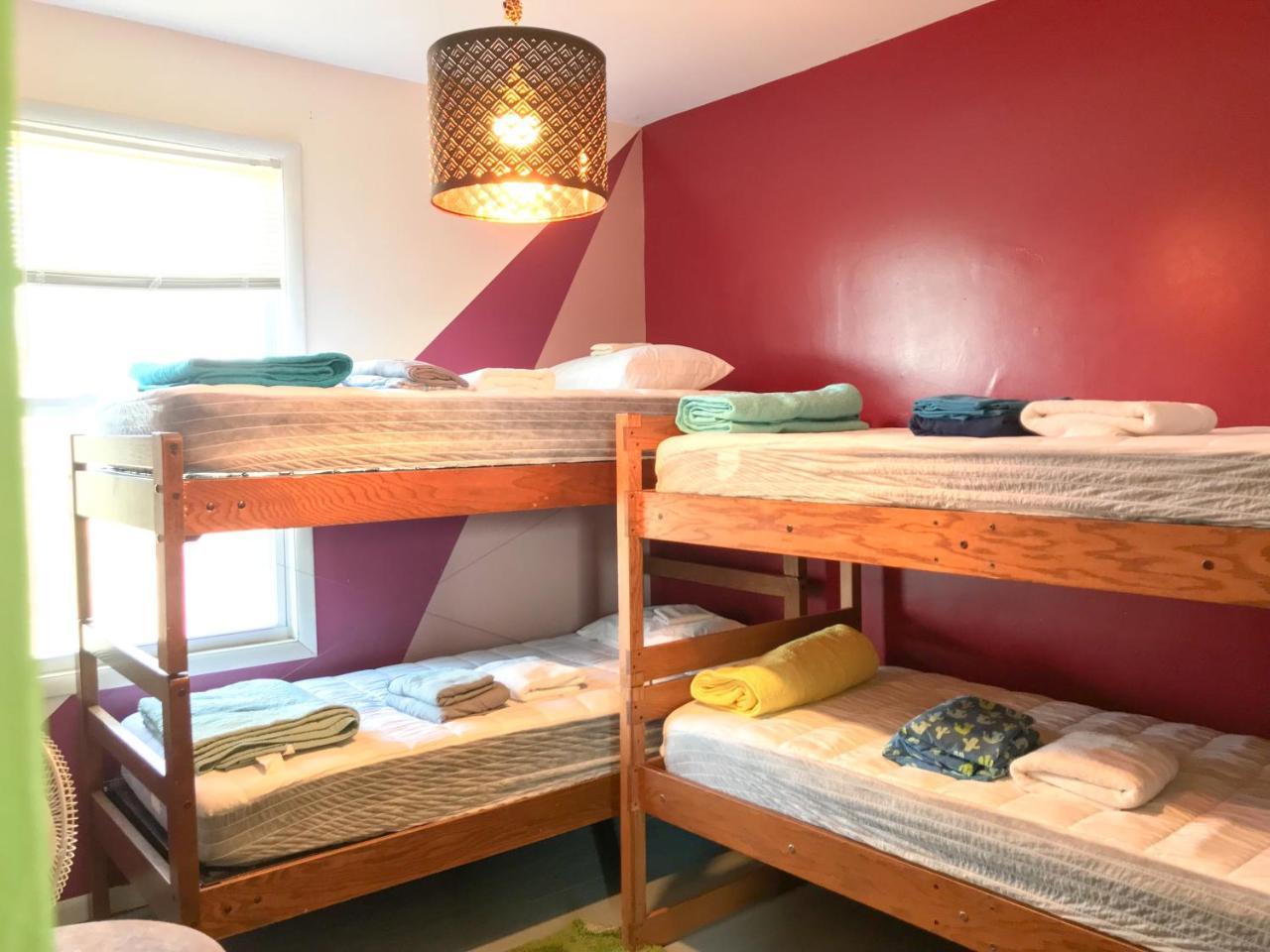 Hostel Detroit *